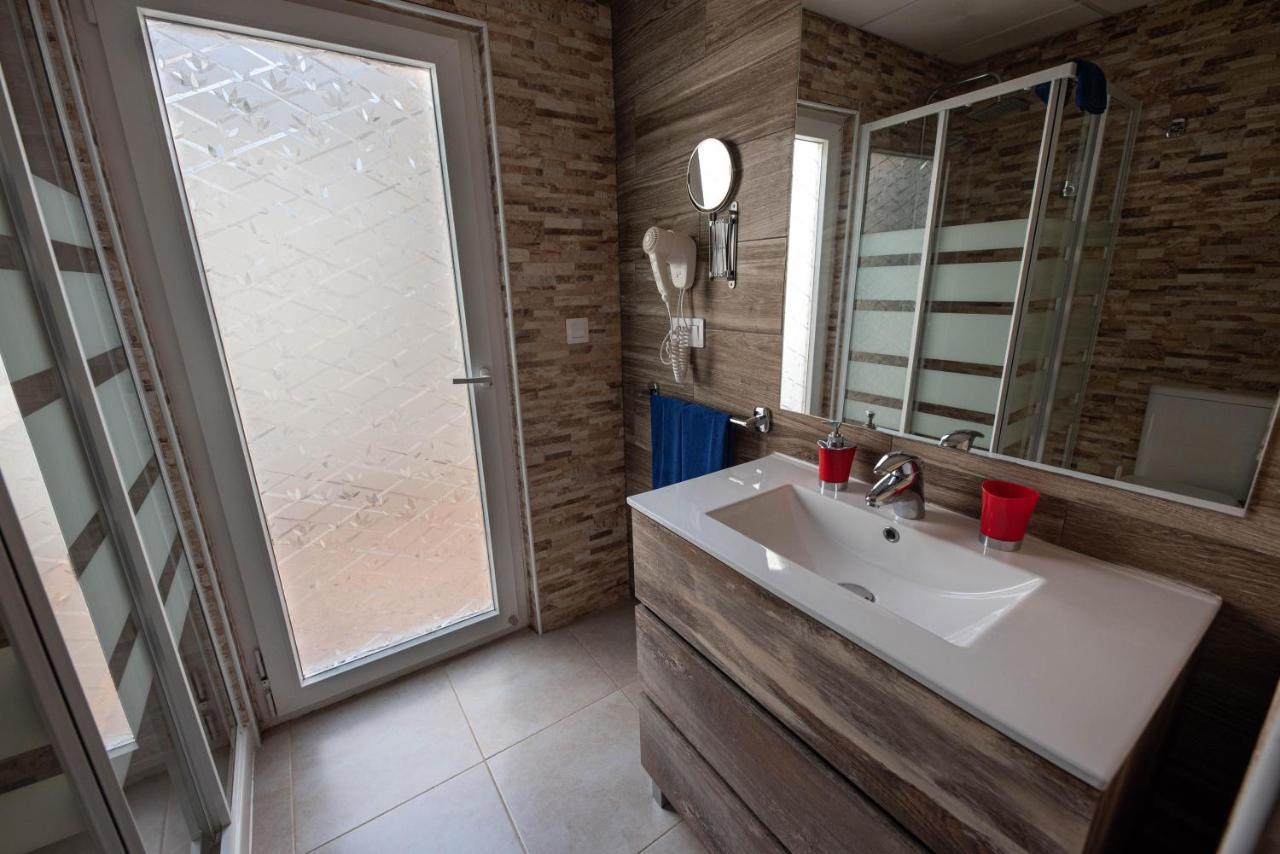 Edificio Prieto Viv 3 Apartment Пуерто дел Росарио Екстериор снимка